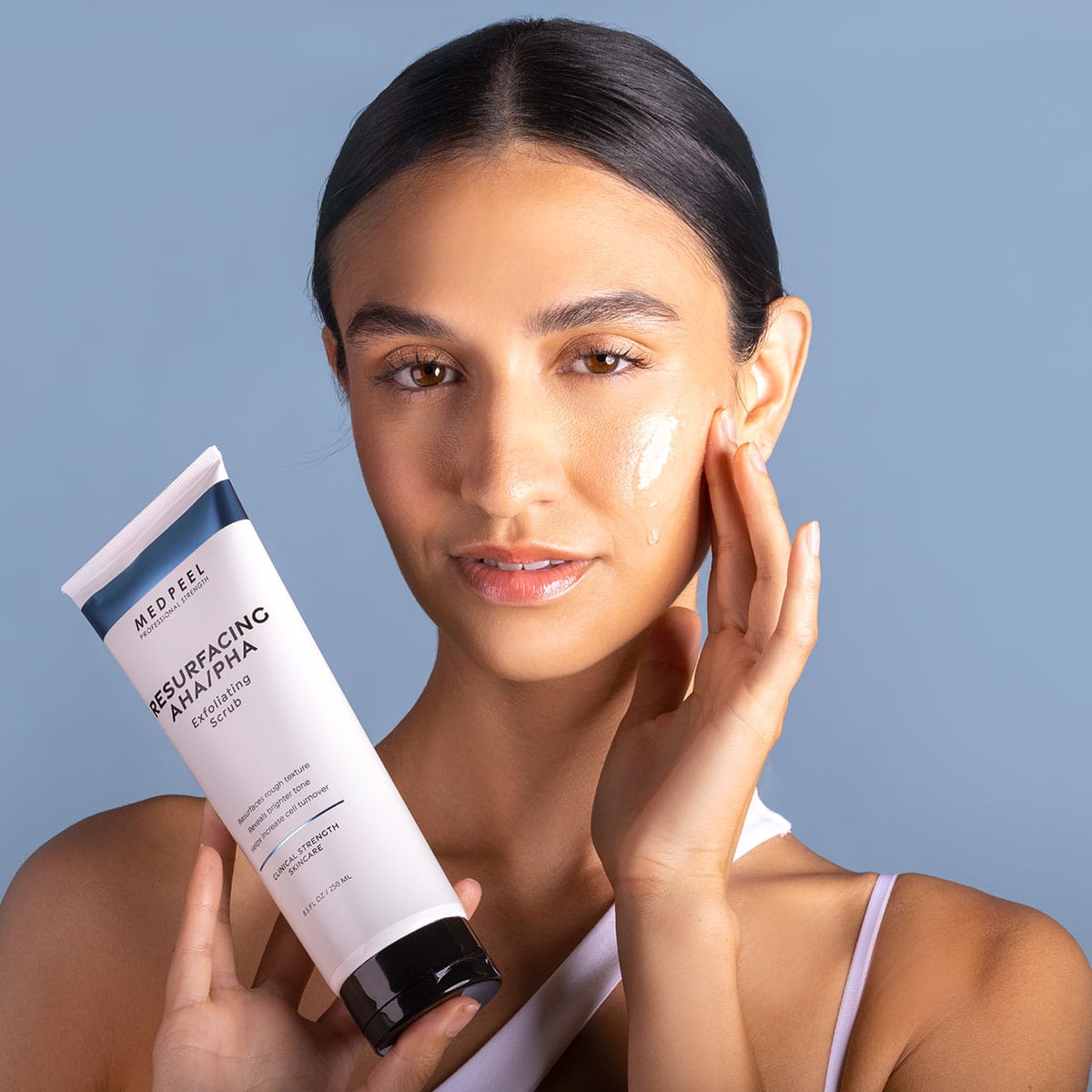 Resurfacing AHA/PHA Exfoliating Scrub - Medpeel